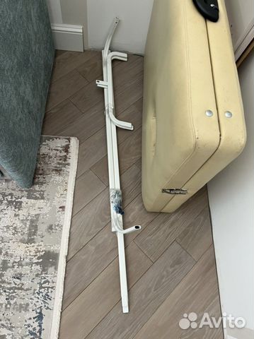 Вешалка IKEA белая