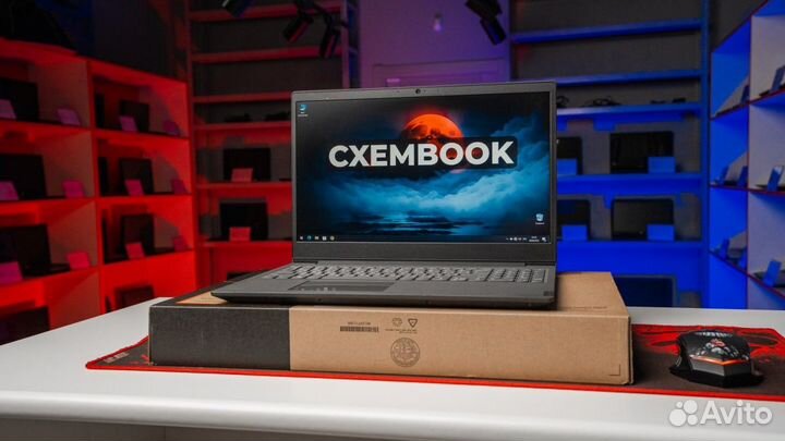 Ноутбук Lenovo 2021г : 8гб, i3-10gen, Full HD IPS