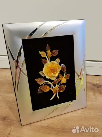 Янтарное панно (картина)