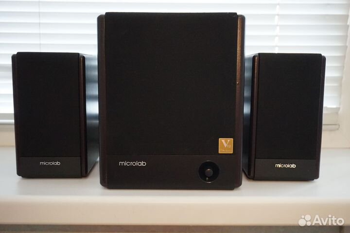 Акустические колонки Microlab