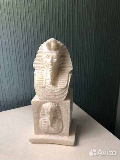 Статуэтка Фараон из мрамора
