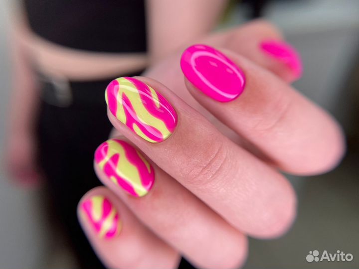 Маниюр,педикюр,наращивание ногтей