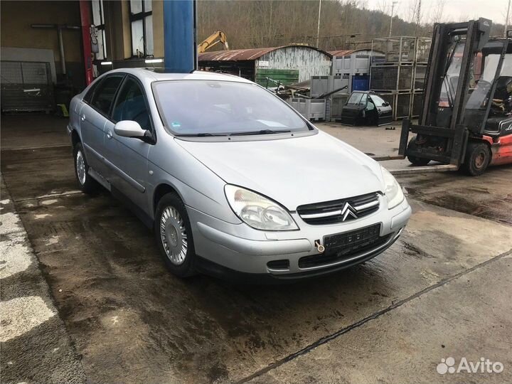 Разбор на запчасти Citroen C5 2001-2004