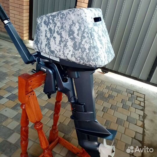 Чехол для лодочного мотора 9.9