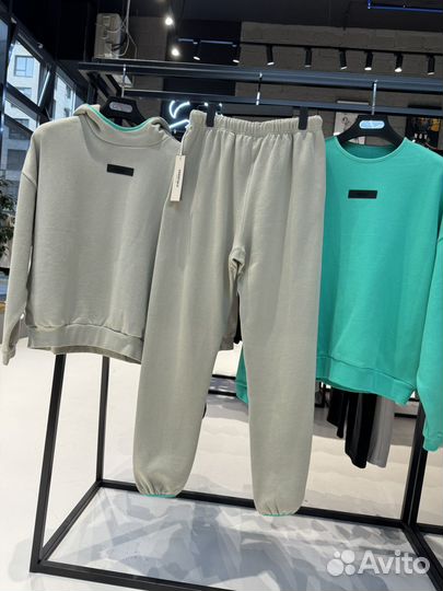 Джоггеры Fear of God Essentials