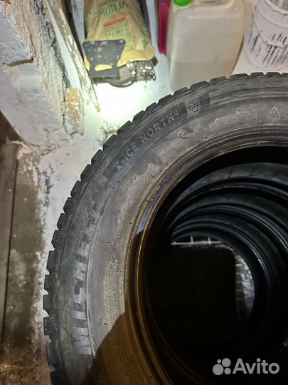 Michelin X-Ice North 4 205/65 R16 99T