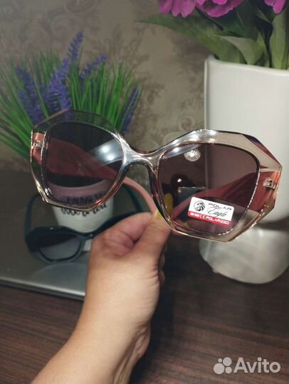 Солнцезащитные очки