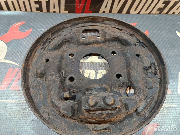 Пыльник тормозного барабана Mitsubishi Delica 3