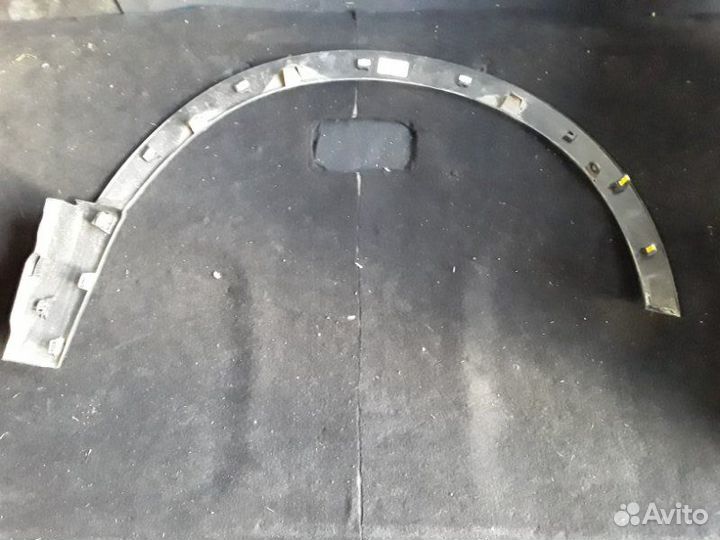 Накладка на крыло передняя левая Honda Cr-V 5