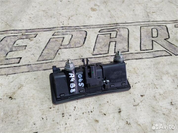 Кнопка открывания багажника Audi A4 B8 2.0 cdnc