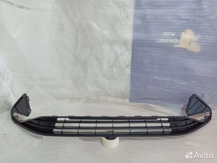 Решётка бампера Polo 6 (2020-н.в.)