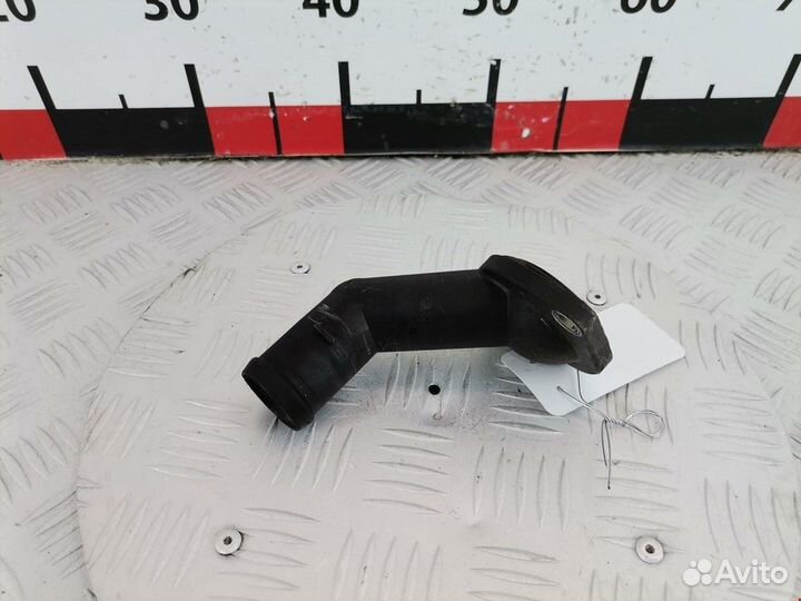 Корпус термостата Audi A3 8L 1999 06A121121C