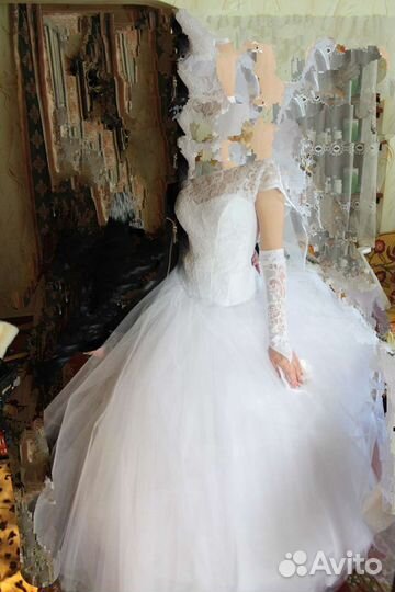 Свадебное платье