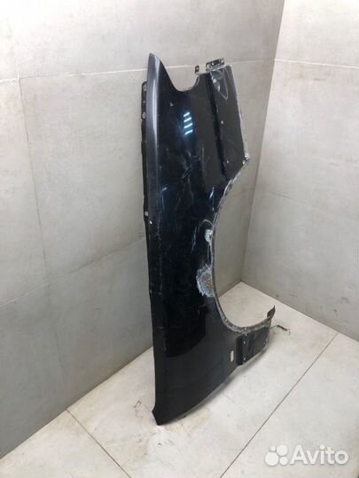 Крыло переднее правое Saab 9000 седан 2290 куб.см