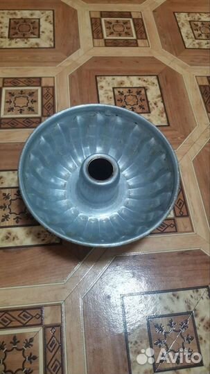 Котелок, кексница