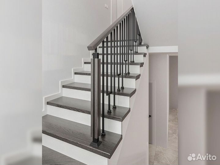 Ступени для лестниц и другие комплектующие К