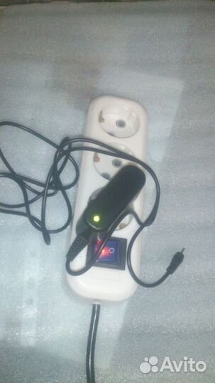 Зарядное устройство nokia 6101,6111 и др. адаптер