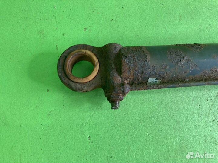 Цилиндр подъема кабины mercedes-benz actros MP II