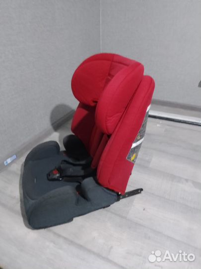 Автомобильное детское кресло от 9 до 18 кг