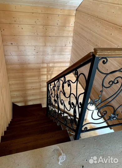 Лестницы с поворотом под ключ