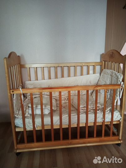 Детская кровать б/у