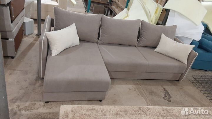 Диван Цезарь с оттоманкой