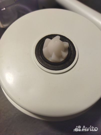 Блендер Philips HR1342