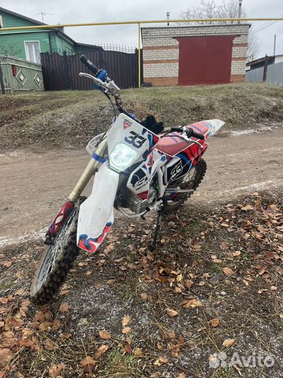 Продам motax XR250