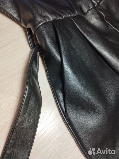 Кожаный комбинезон женский