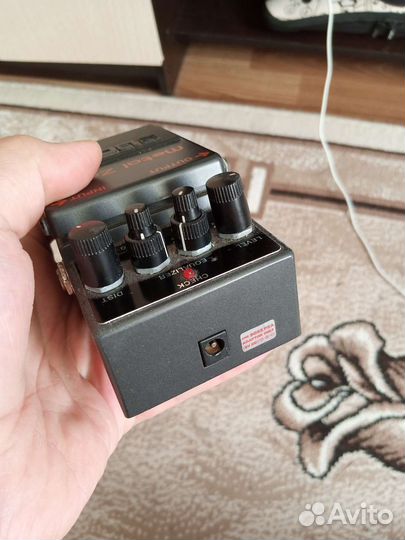 Boss metal zone MT 2