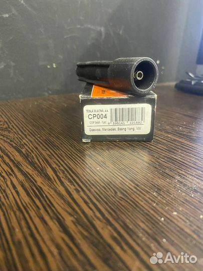 Наконечник свечной tesla CP004
