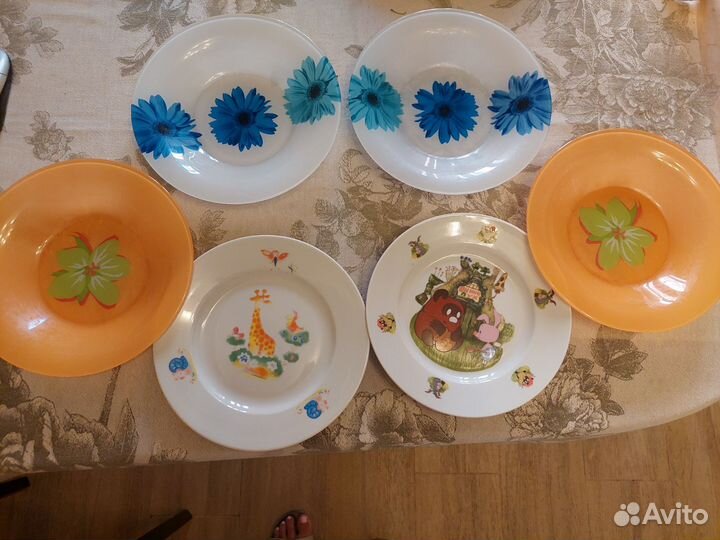 Тарелки суповые luminarc и дулево детские набором