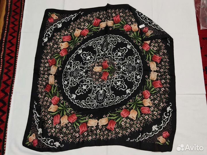 Платки женские