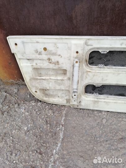 Решетка радиатора scania 5