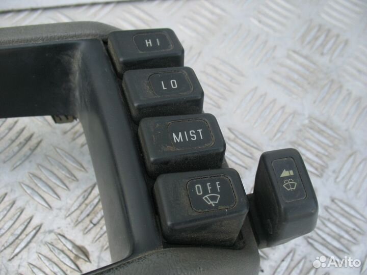 Накладка панели приборов Isuzu Rodeo A