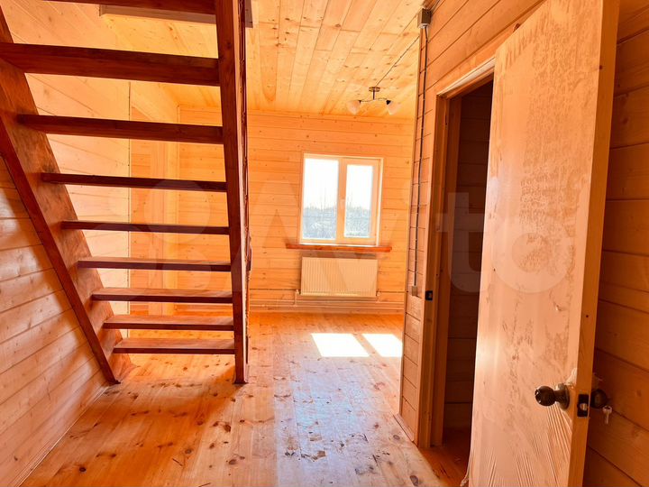 Дом 143,7 м² на участке 4 сот.