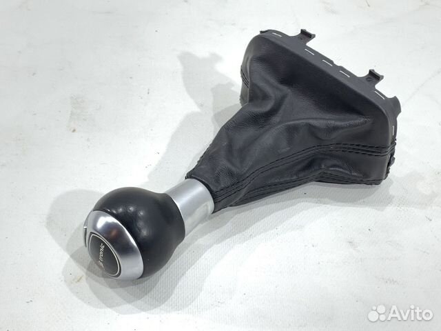 Ручка кпп с чехлом Audi Q3 8U