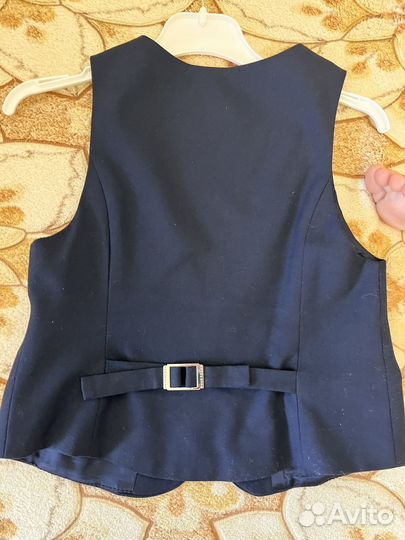 Жилет школьный