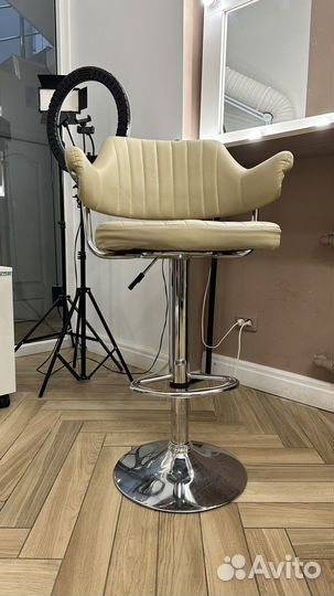 Кресло бровиста визажиста