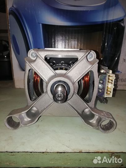 Двигататель стиральной машины