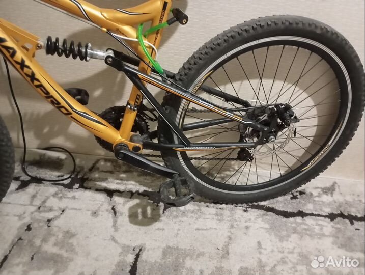 Велосипед скоростной подростковый