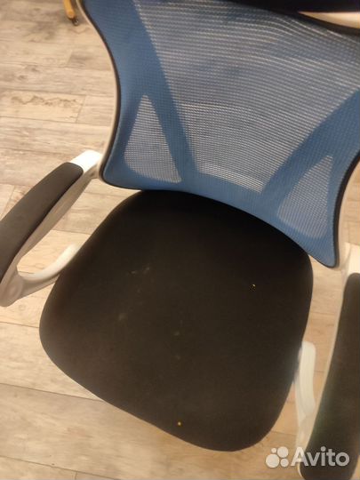 Компьютерное кресло