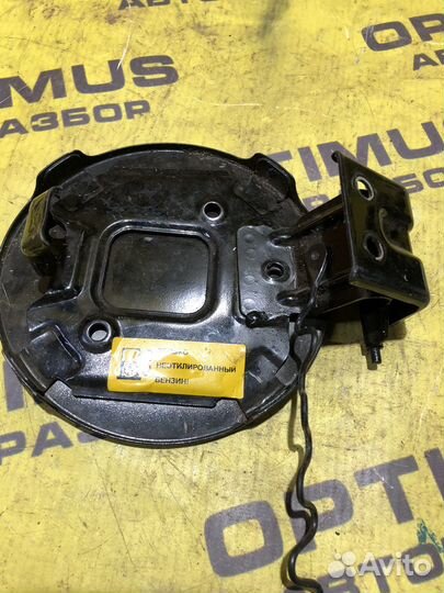 Лючок бензобака Geely MK Cross