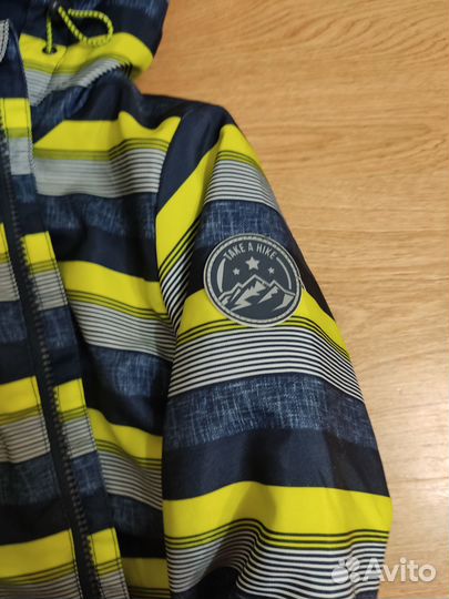 Демисезонная куртка