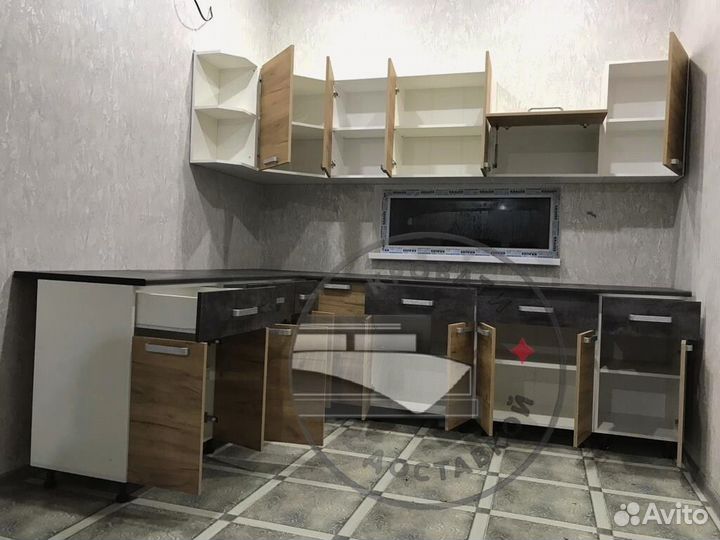 Кухонный гарнитур