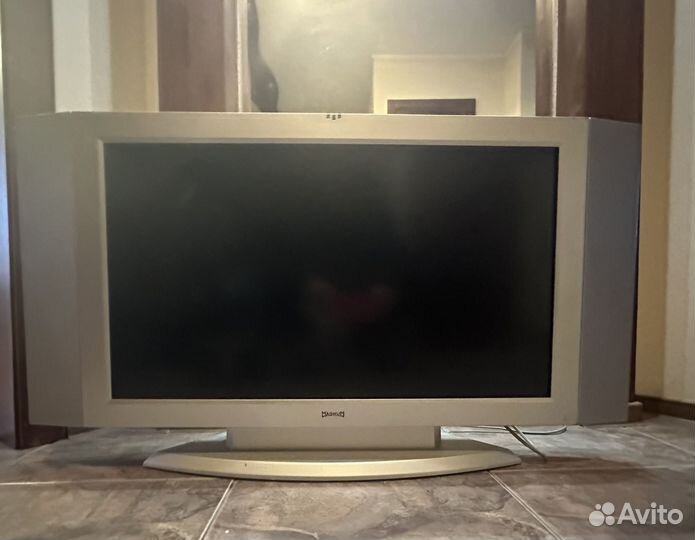 Телевизор Magnum LCD3252