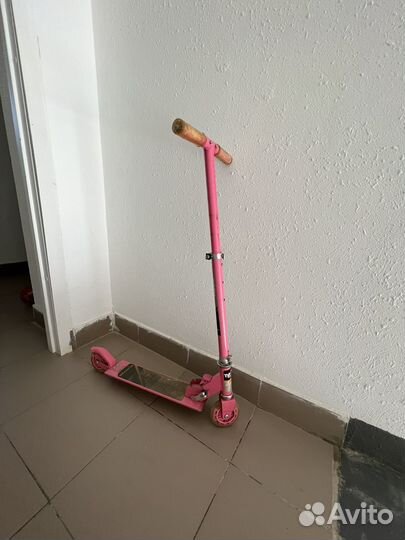Самокат двухколесный