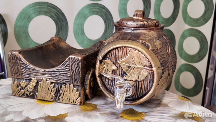 Боченок для вина, пива, кваса и т.п