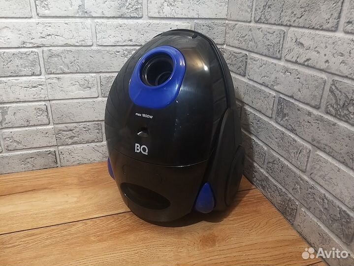 Пылесос BQ VC1802B