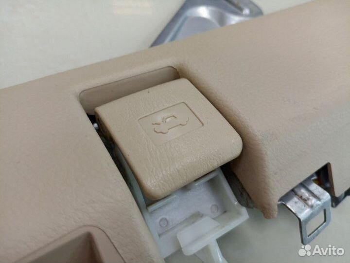 Подушка безопасности в колени Lexus Ls460 USF40